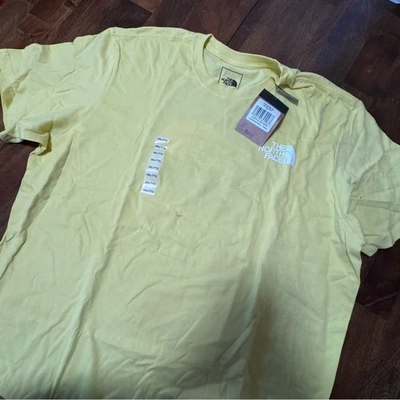 North Face T Shirt - Picture 2 of 3